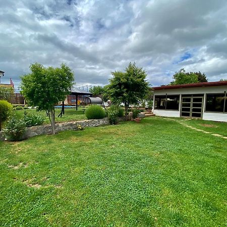 Alojamiento Rboy Las Mariposas Chillán Exterior foto